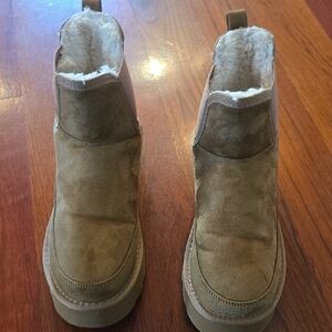 Ankis Fuzzy Platform Boots